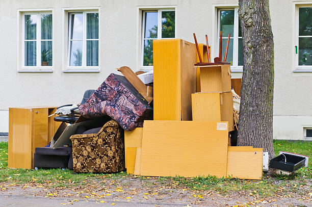 Best Yard Waste Removal  in East Rutherford, NJ